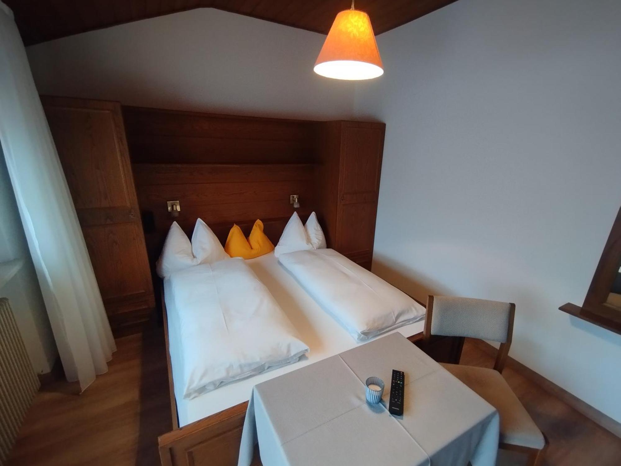Garni Weingut Hotel เมราโน ภายนอก รูปภาพ