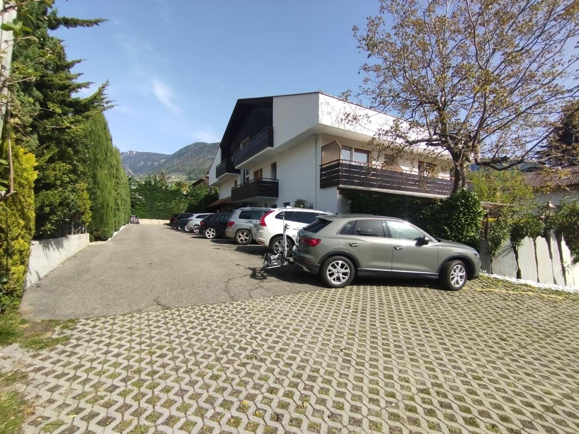 Garni Weingut Hotel เมราโน ภายนอก รูปภาพ